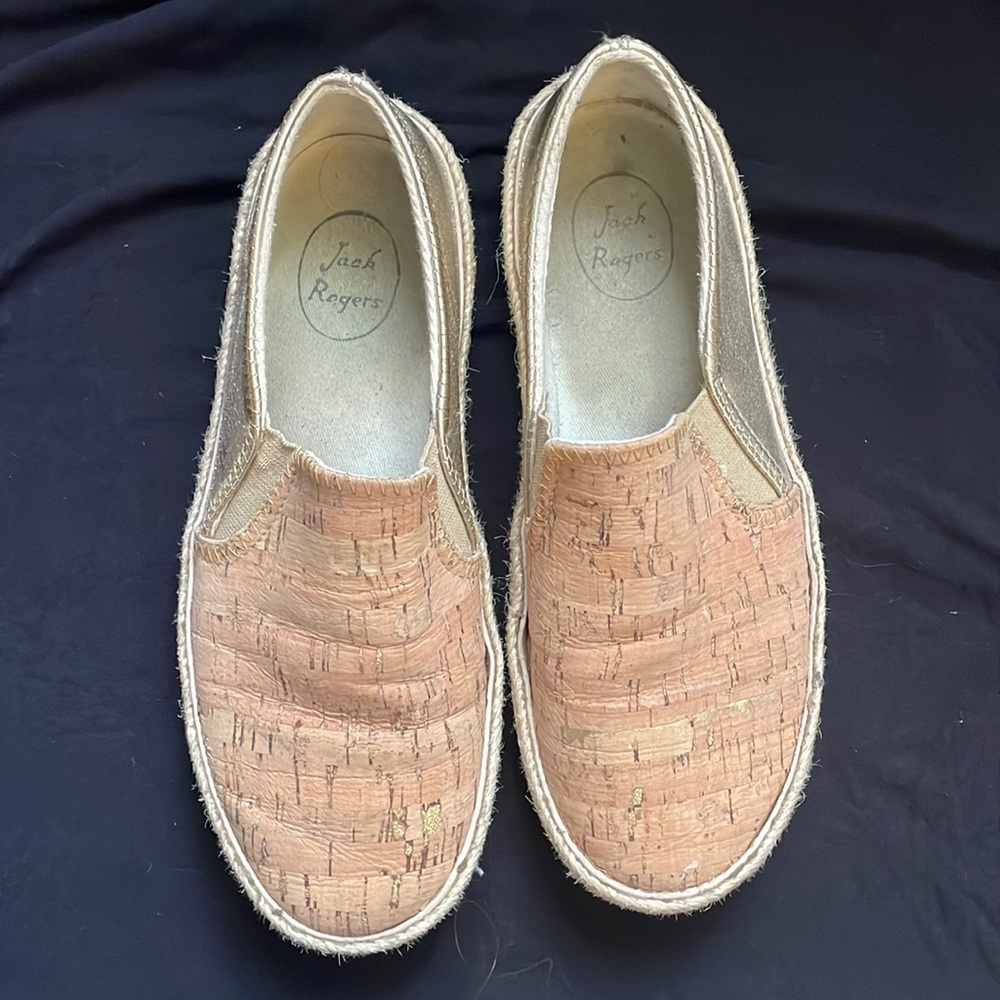 Jack rogers cork and gold shoe